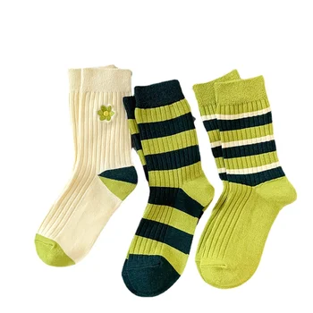 Žalios kojinės moterų paprastos medvilnės kojinės dviguba adata kontrasto spalvų mielas medvilnės kojinės moterims elementus nemokamas pristatymas